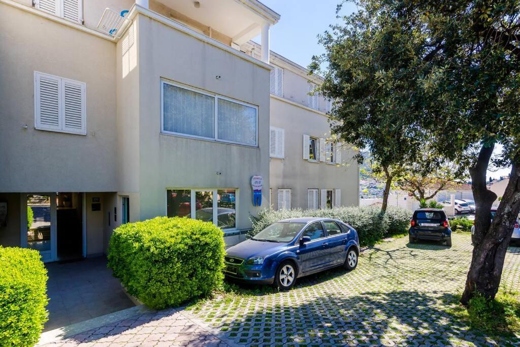 Apartment Kate With Free Parking Дубровник Экстерьер фото