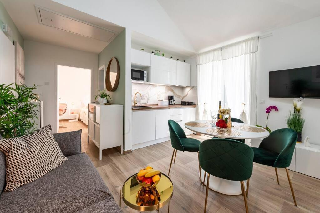 Apartment Kate With Free Parking Дубровник Экстерьер фото